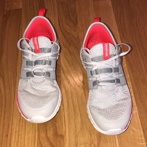 Reebok women’s sub lite sneakers size 8 worn once